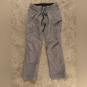 Men’s Truewerk pants 36x32 in used condition